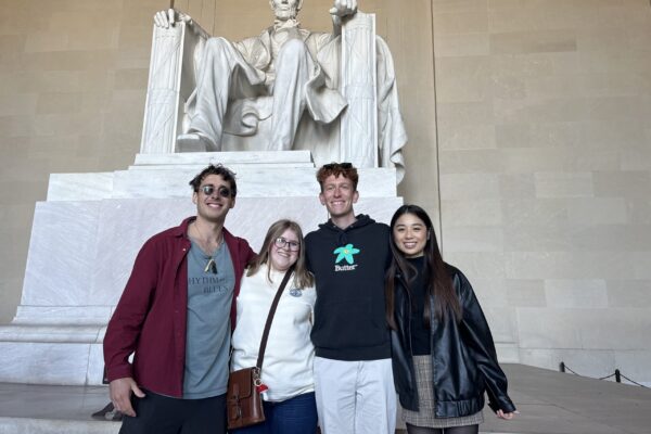 NZUS Council Interns Lincoln Memorial